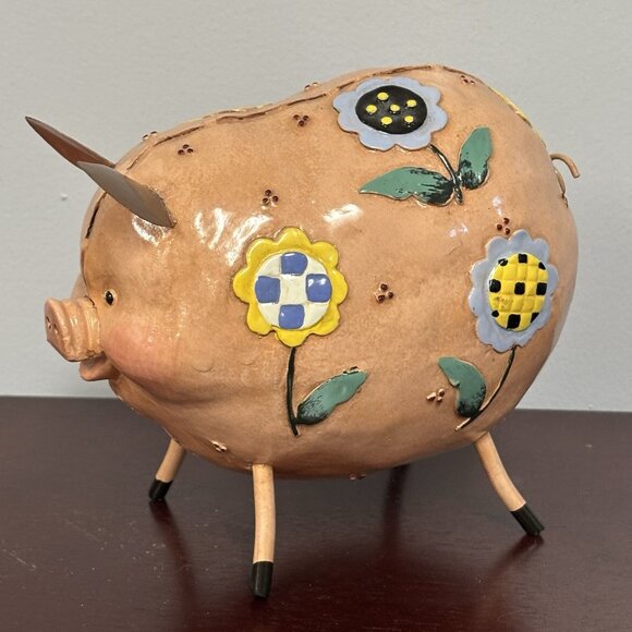 Colourful Painted Whimsical Piggy Daisies & Sunflowers Metal Figure 6.5" x 6.5" - Picture 12 of 15